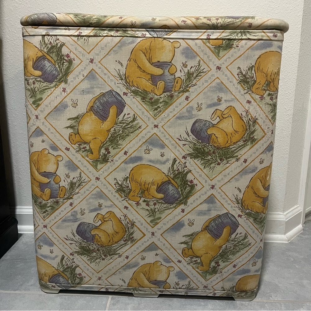 Vintage | Rare Classic Winnie the Pooh Laundry Hamper (1990s) HAS FLAWS